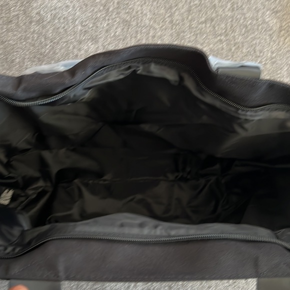 Victoria’s Secret Tote with Wristlet - Picture 3 of 4